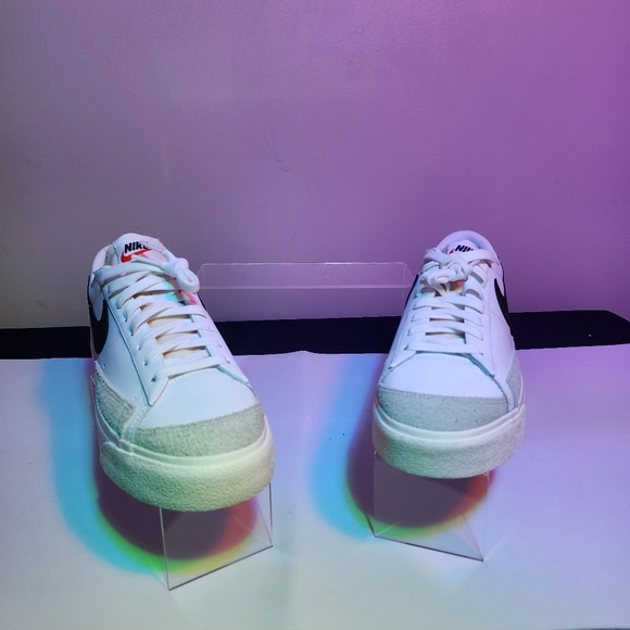 Brand new Nike Blazer low platform, size 10.5 - Picture 3 of 8